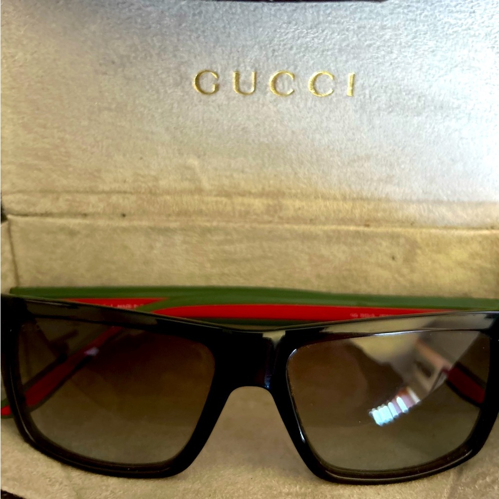Gucci sunglasses GG1013/S, size 56/16/145 made in Italy 🇮🇹